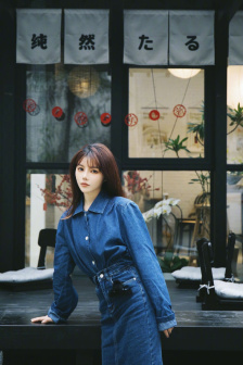 明星专题：李倩妮